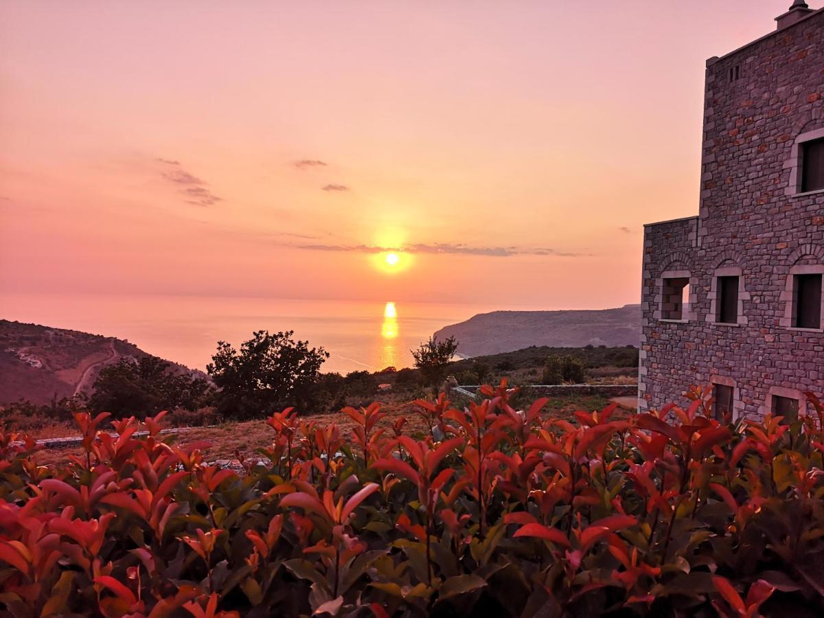 Sunset View Stone House, Areopoli Mani Villa Bagian luar foto